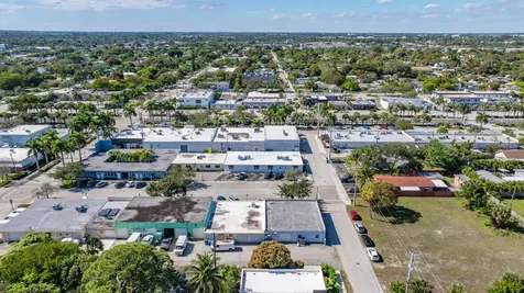 3496 NE 12 Terrace Terrace Oakland Park FL 33334