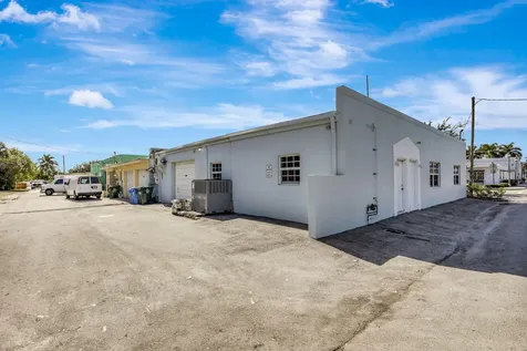 3496 NE 12 Terrace Terrace Oakland Park FL 33334