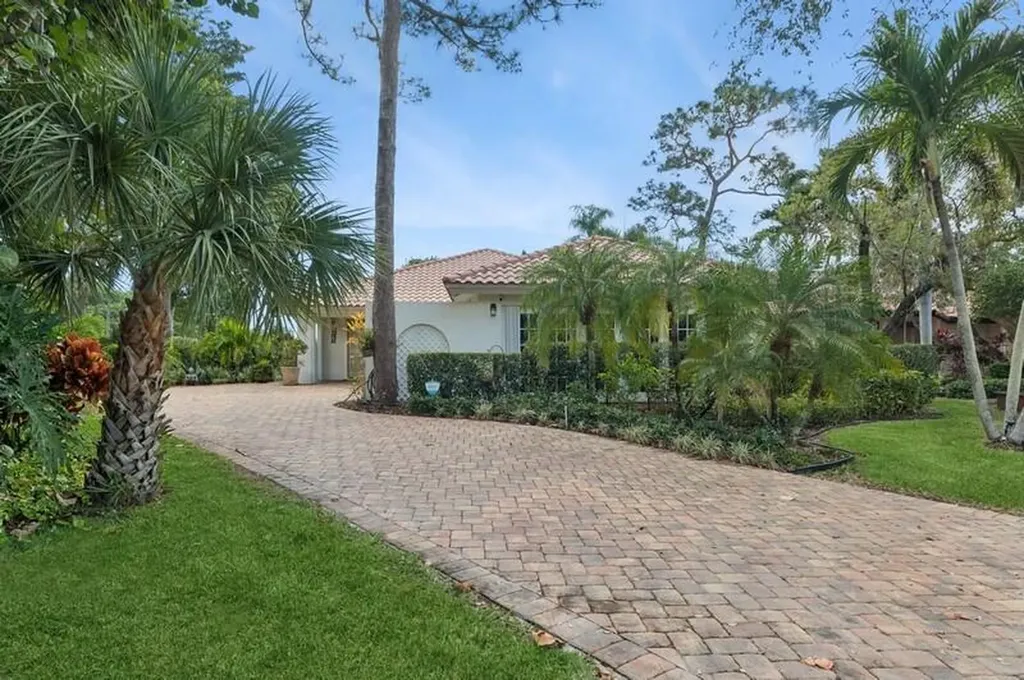 6400 Sweet Maple Lane Boca Raton FL 33433