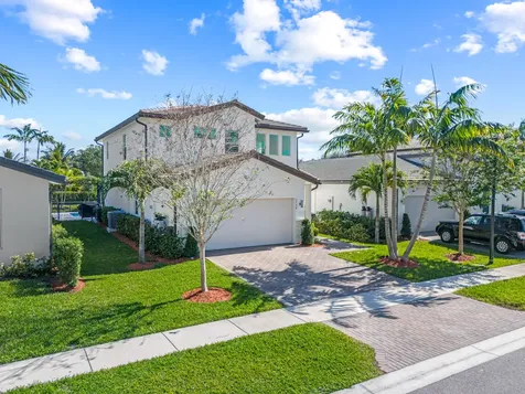 2724 Country Lake Trail Boynton Beach FL 33436