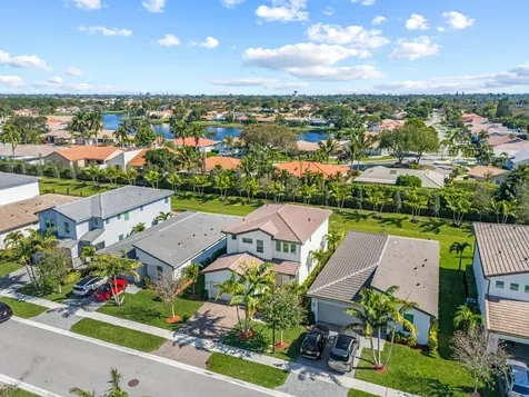 2724 Country Lake Trail Boynton Beach FL 33436