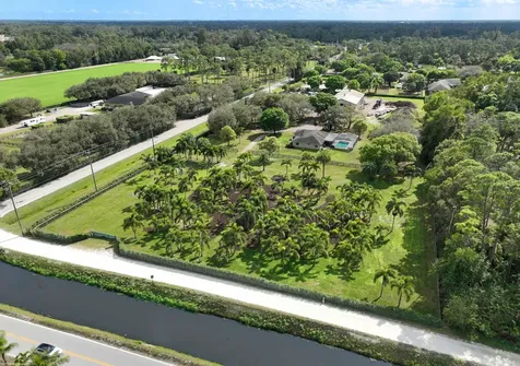 13528 N 6th Court Loxahatchee Groves FL 33470