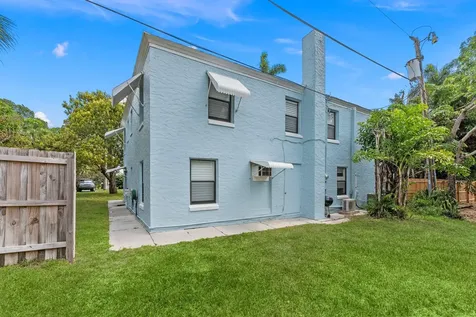 1136 Se Osceola Street Stuart FL 34996