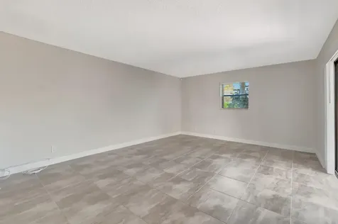 1251 S Federal Highway Boca Raton FL 33432