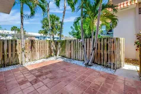 1251 S Federal Highway Boca Raton FL 33432