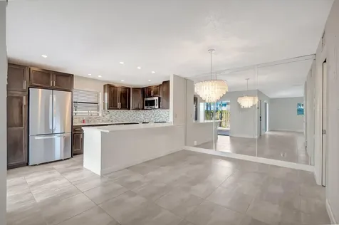 1251 S Federal Highway Boca Raton FL 33432