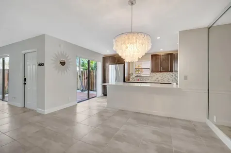 1251 S Federal Highway Boca Raton FL 33432