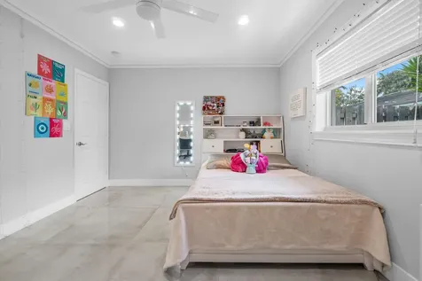 6785 N Grande Drive Boca Raton FL 33433