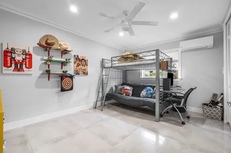 6785 N Grande Drive Boca Raton FL 33433