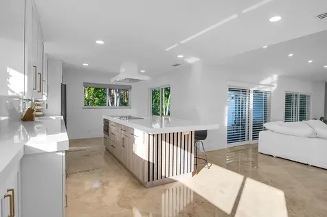 1499 Sw 20th Street Boca Raton FL 33486