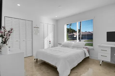 1499 Sw 20th Street Boca Raton FL 33486