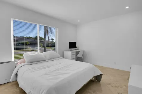 1499 Sw 20th Street Boca Raton FL 33486