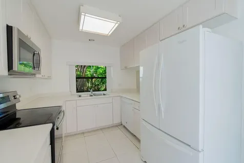 6090 Aloma Lane Boca Raton FL 33433