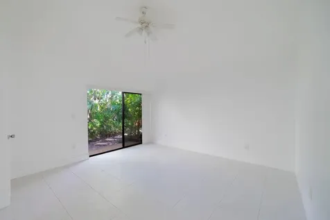 6090 Aloma Lane Boca Raton FL 33433