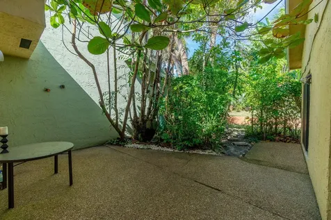 6090 Aloma Lane Boca Raton FL 33433