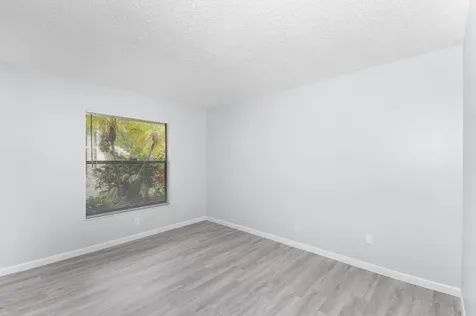 31 Sw South River Drive Drive Stuart FL 34997