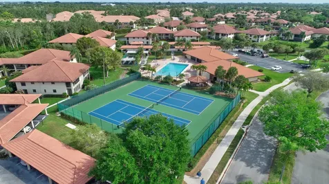 31 Sw South River Drive Drive Stuart FL 34997
