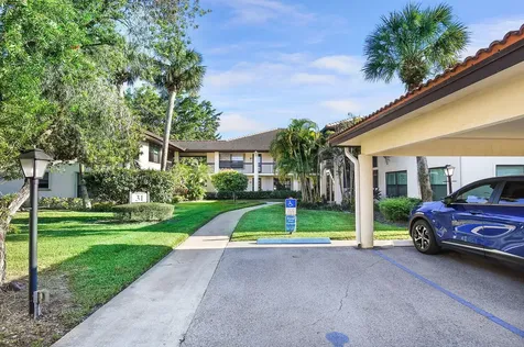31 Sw South River Drive Drive Stuart FL 34997