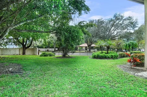 31 Sw South River Drive Drive Stuart FL 34997