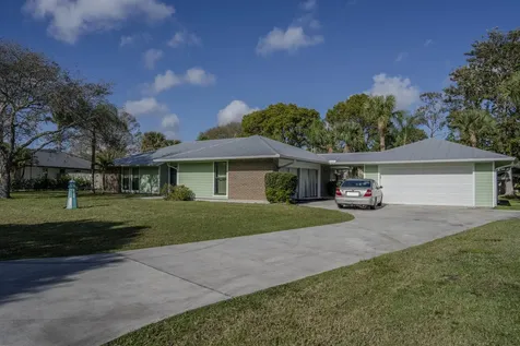 2995 Se Glasgow Drive Stuart FL 34997