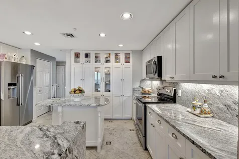5051 N Highway A1a Hutchinson Island FL 34949