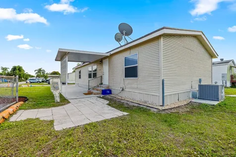 11831 Bay Place Boca Raton FL 33428