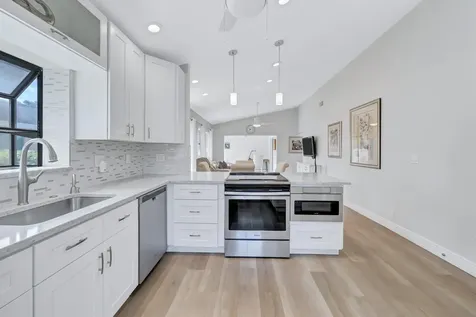 8224 Sweetbriar Way Boca Raton FL 33496