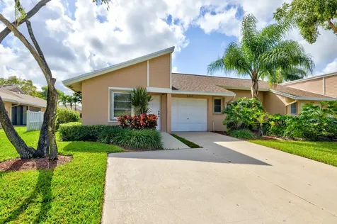 8224 Sweetbriar Way Boca Raton FL 33496