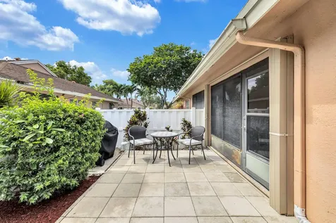 8224 Sweetbriar Way Boca Raton FL 33496