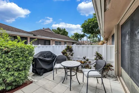 8224 Sweetbriar Way Boca Raton FL 33496