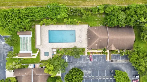 8224 Sweetbriar Way Boca Raton FL 33496
