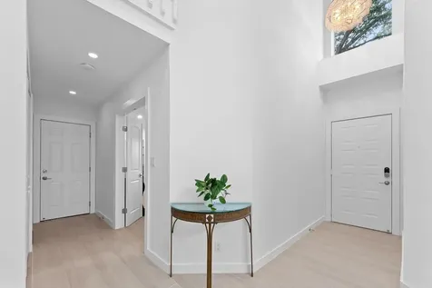 6045 Old Court Road Boca Raton FL 33433