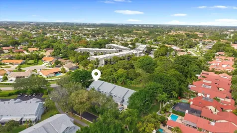 6045 Old Court Road Boca Raton FL 33433