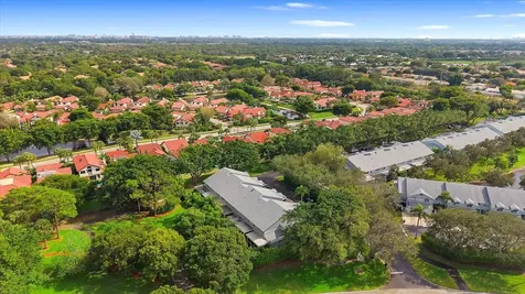 6045 Old Court Road Boca Raton FL 33433