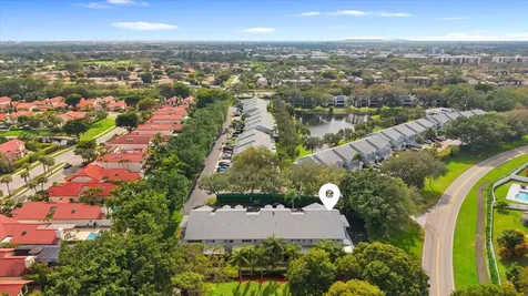6045 Old Court Road Boca Raton FL 33433