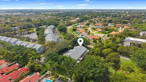 6045 Old Court Road Boca Raton FL 33433