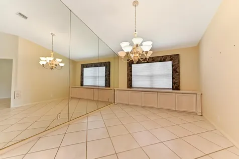 6568 Kings Creek Terrace Boynton Beach FL 33437