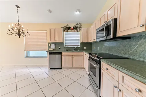 6568 Kings Creek Terrace Boynton Beach FL 33437