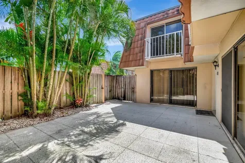 579 Green Springs Place West Palm Beach FL 33409