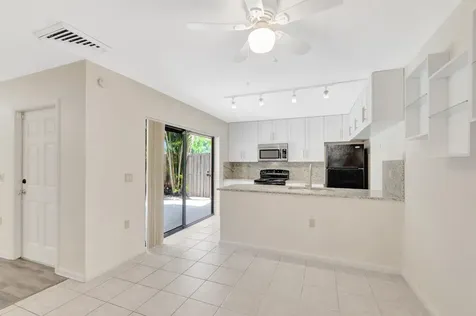 579 Green Springs Place West Palm Beach FL 33409