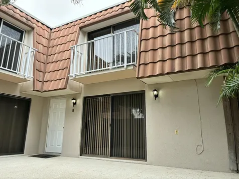 579 Green Springs Place West Palm Beach FL 33409