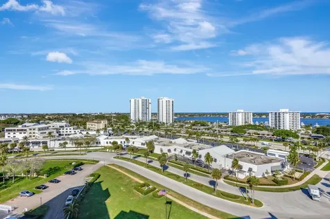 336 Golfview Road North Palm Beach FL 33408