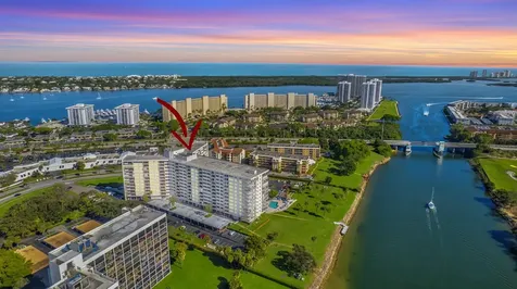336 Golfview Road North Palm Beach FL 33408