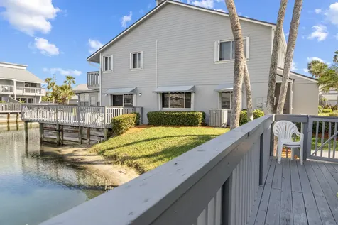 4949 N Highway A1a Fort Pierce FL 34949