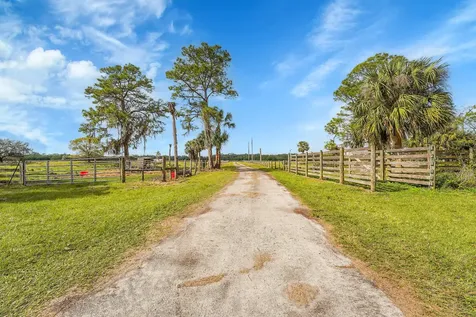 3901 Wild Turkey Trail Okeechobee FL 34974