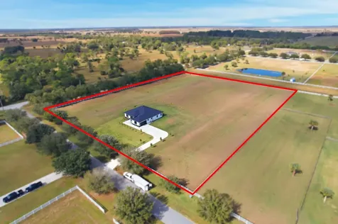18202 Bridle Way Port Saint Lucie FL 34987