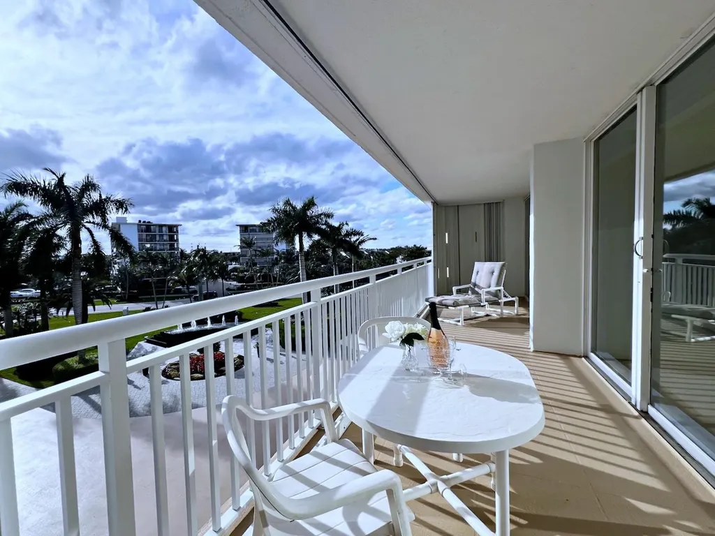3546 S Ocean Boulevard South Palm Beach FL 33480