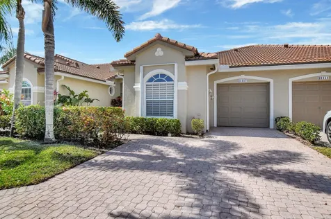 21117 Via Solano Boca Raton FL 33433