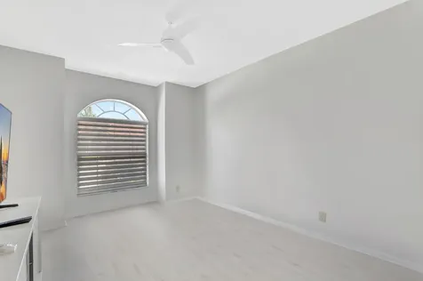 21117 Via Solano Boca Raton FL 33433