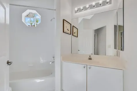 21117 Via Solano Boca Raton FL 33433